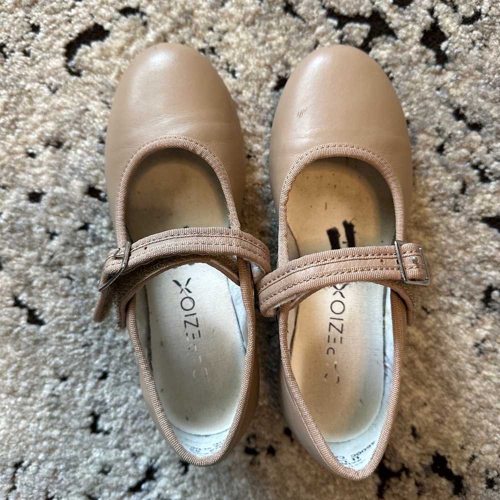 Capezio Tan Tap Shoes 11.5